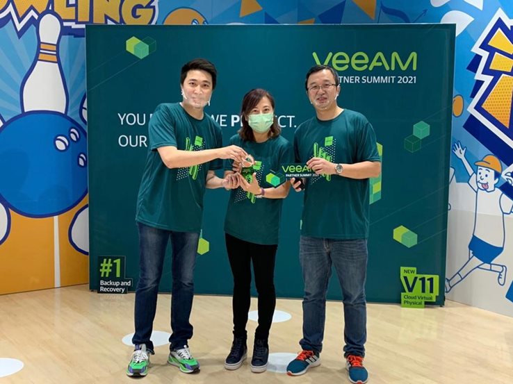 WhatsApp-Image-2021-04-07-at-18-11-17.jpeg veeam-distributor-of-the-year